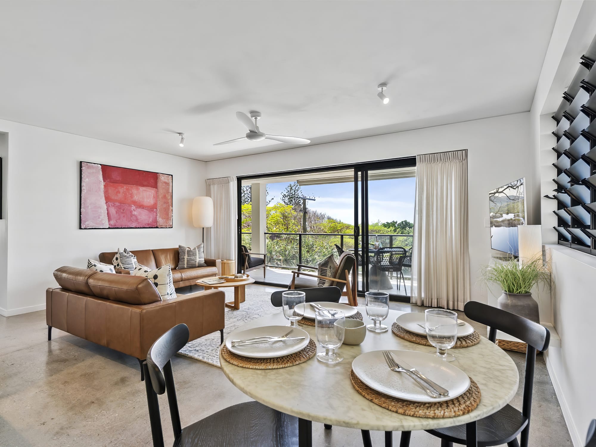 008 Open2view Id976316 1 10 Crank Street