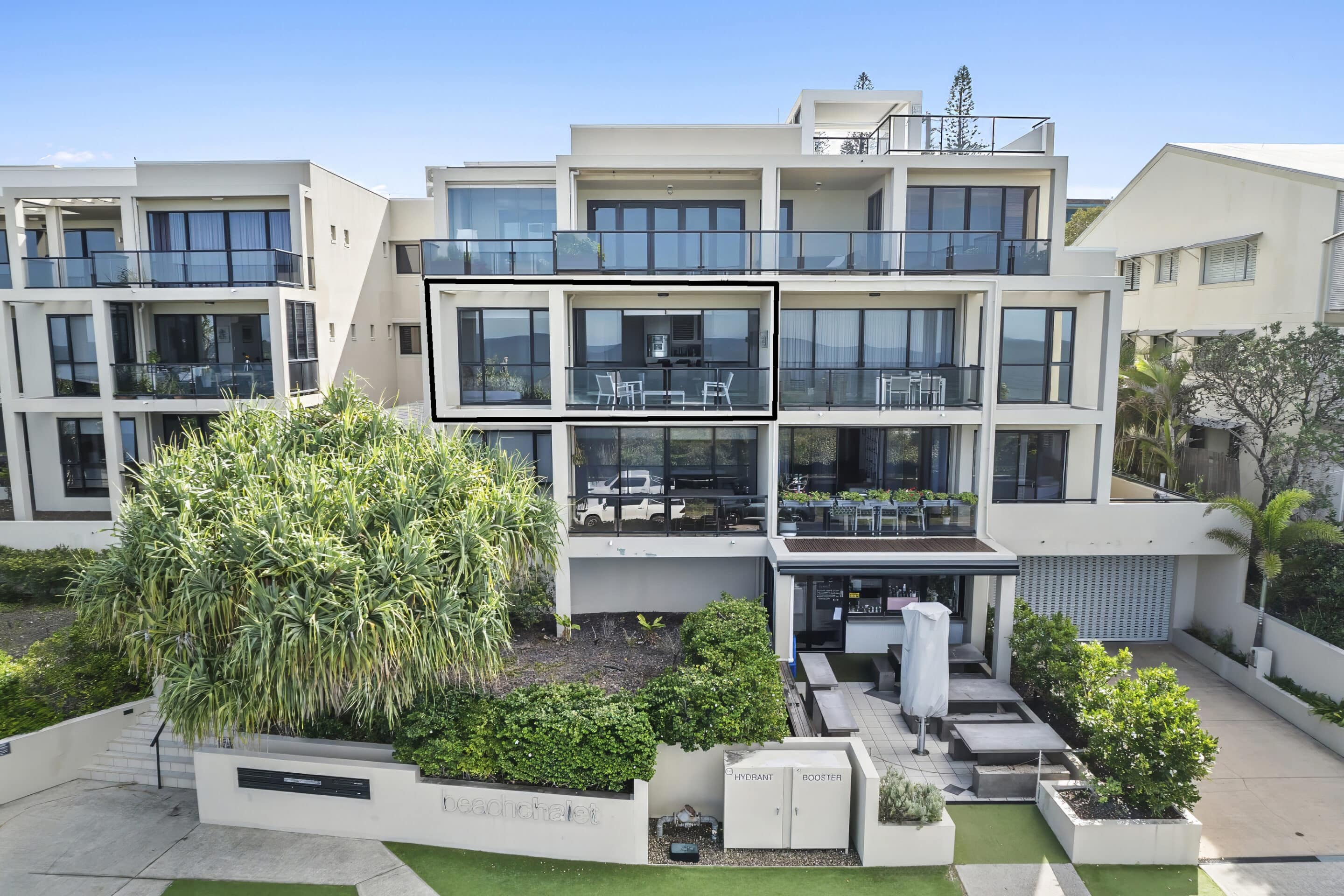 013 Open2view Id941331 7 1 Tingira Crescent