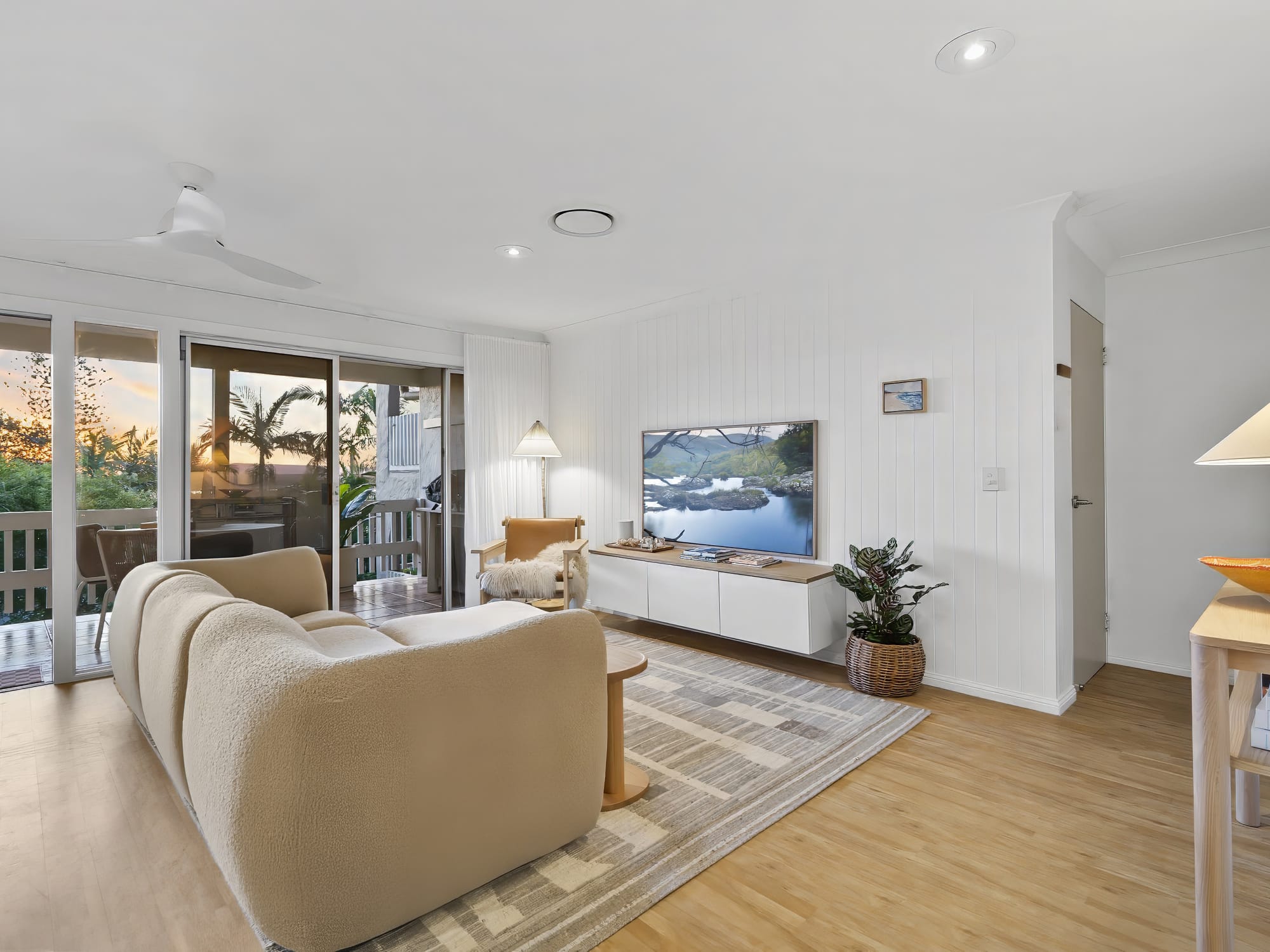 014 Open2view Id965148 4 8 Natasha Avenue