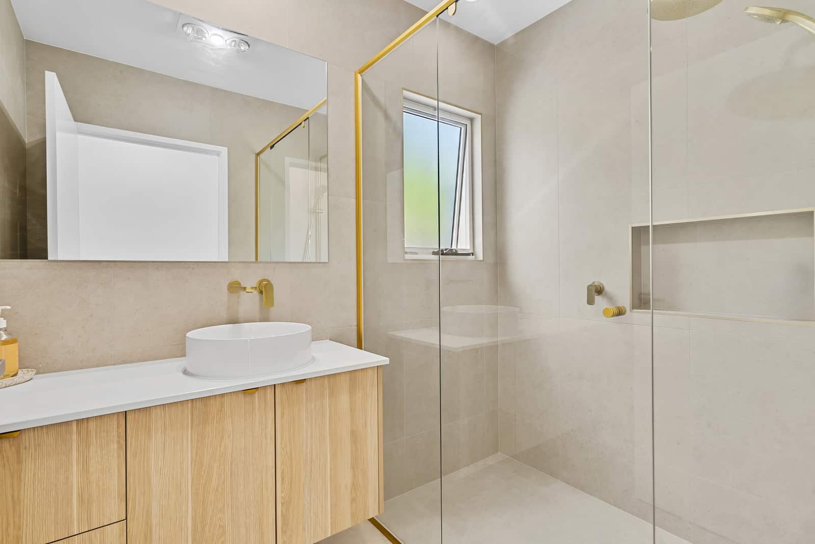 020 Open2view Id977949 56 Oloway Crescent