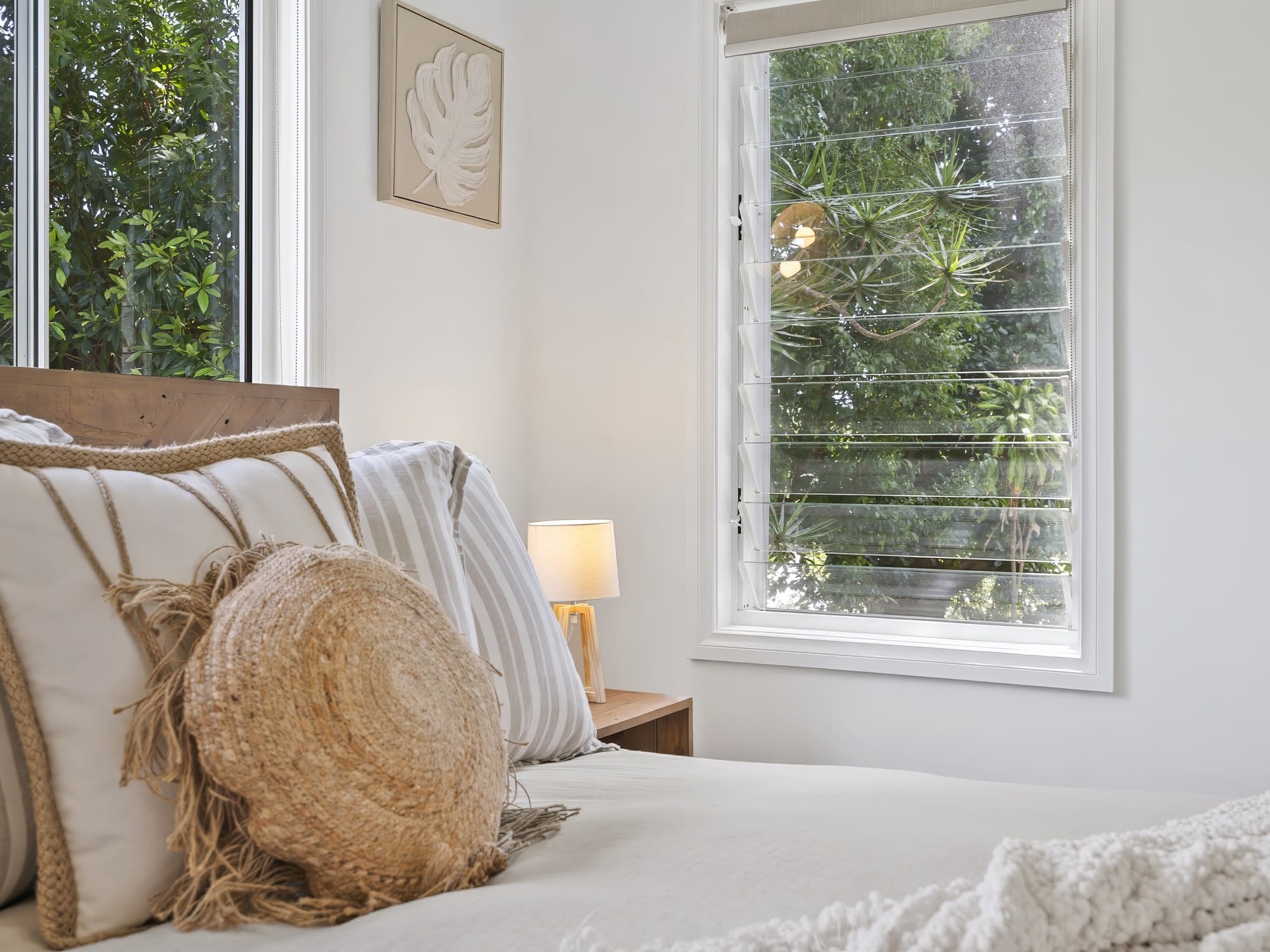 005 Open2view Id981843 6 Bartill Court