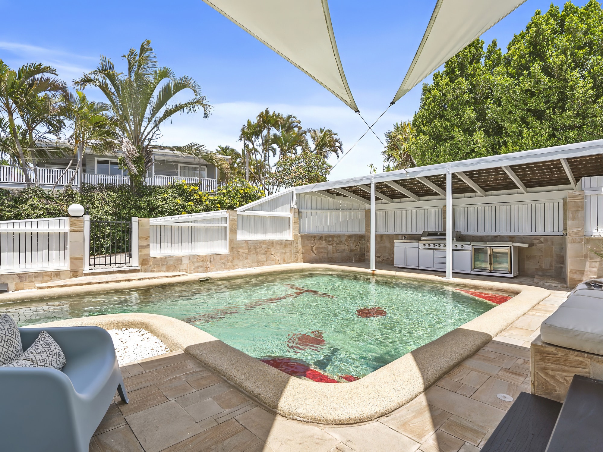 015 Open2view Id981843 6 Bartill Court